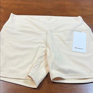 lululemon athletica Align 6” shorts